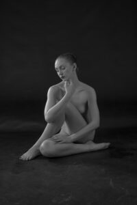 Classic Art Nude in Studio - Beth Kate